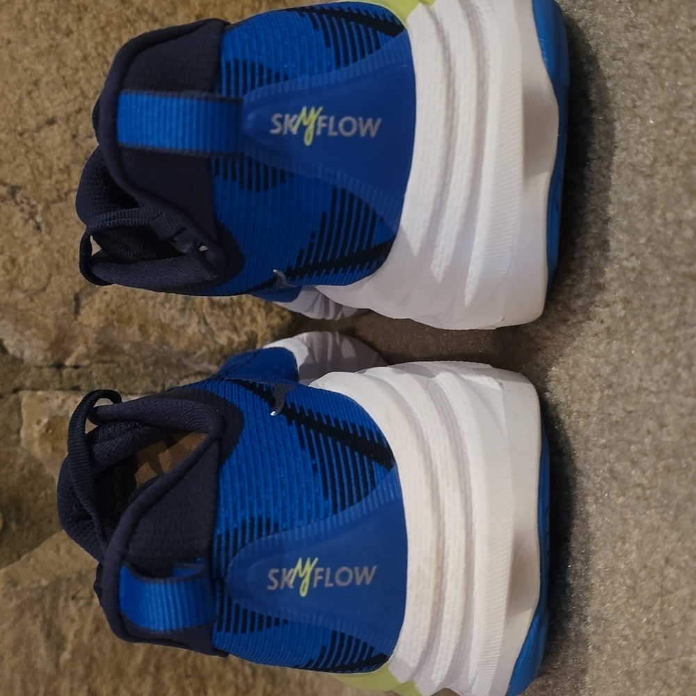 Hoka SkyFlow - Picture 9 of 12